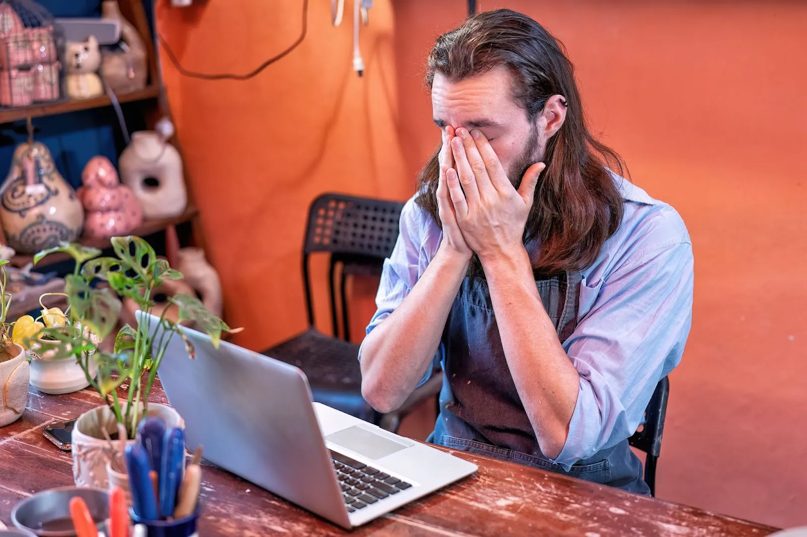 tired-businessman-mistakes-to-avoid-when-applying-to-edge-tutor