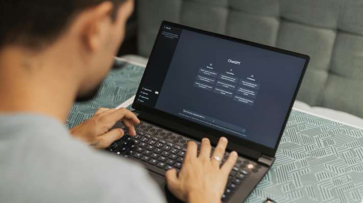 Multiple points of brand exposure on devices