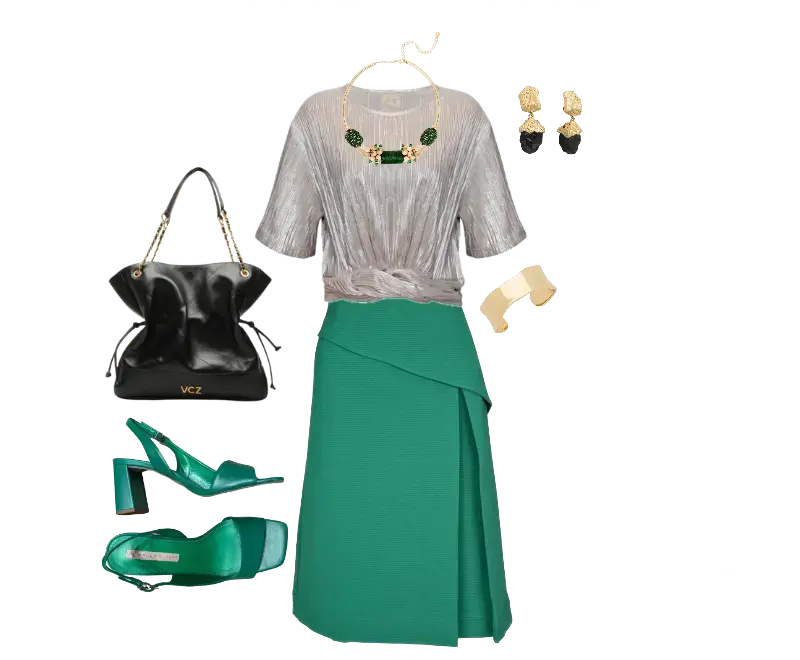 blusa metálica prateada de mangas curtas drapeada, saia midi verde esmeralda assimétrica, sandálias de salto grosso em couro verde, bolsa preta de couro com alças correntes douradas, colar dourado com pedras verdes, bracelete dourado, brincos pendentes dourados