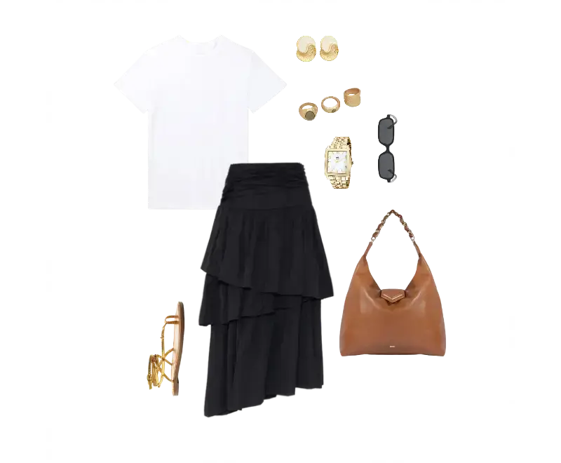 camiseta branca básica, saia longa preta com camadas assimétricas, bolsa de ombro em couro marrom, brincos dourados circulares, braceletes, relógio, óculos de sol