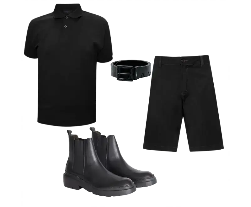 camisa polo preta, bermuda preta de alfaiataria, botas chelsea pretas de couro, cinto em couro preto com fivela discreta