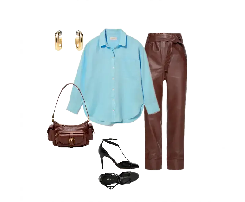 camisa azul clara de algodão oversized, calça de couro marrom com cinto embutido, sandálias de salto em couro preto, bolsa transversal marrom em couro, brincos de argola dourados