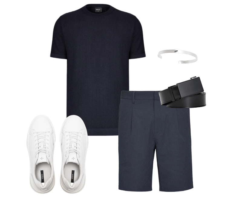 Camiseta Tricot Texturado Traveller Marinho ; Tenis Couro Walk Branco ; Bermuda Reta Cós Wave Marinho ; Bracelete Slim Prata ; Cinto Dupla Face Tech Slip Preto