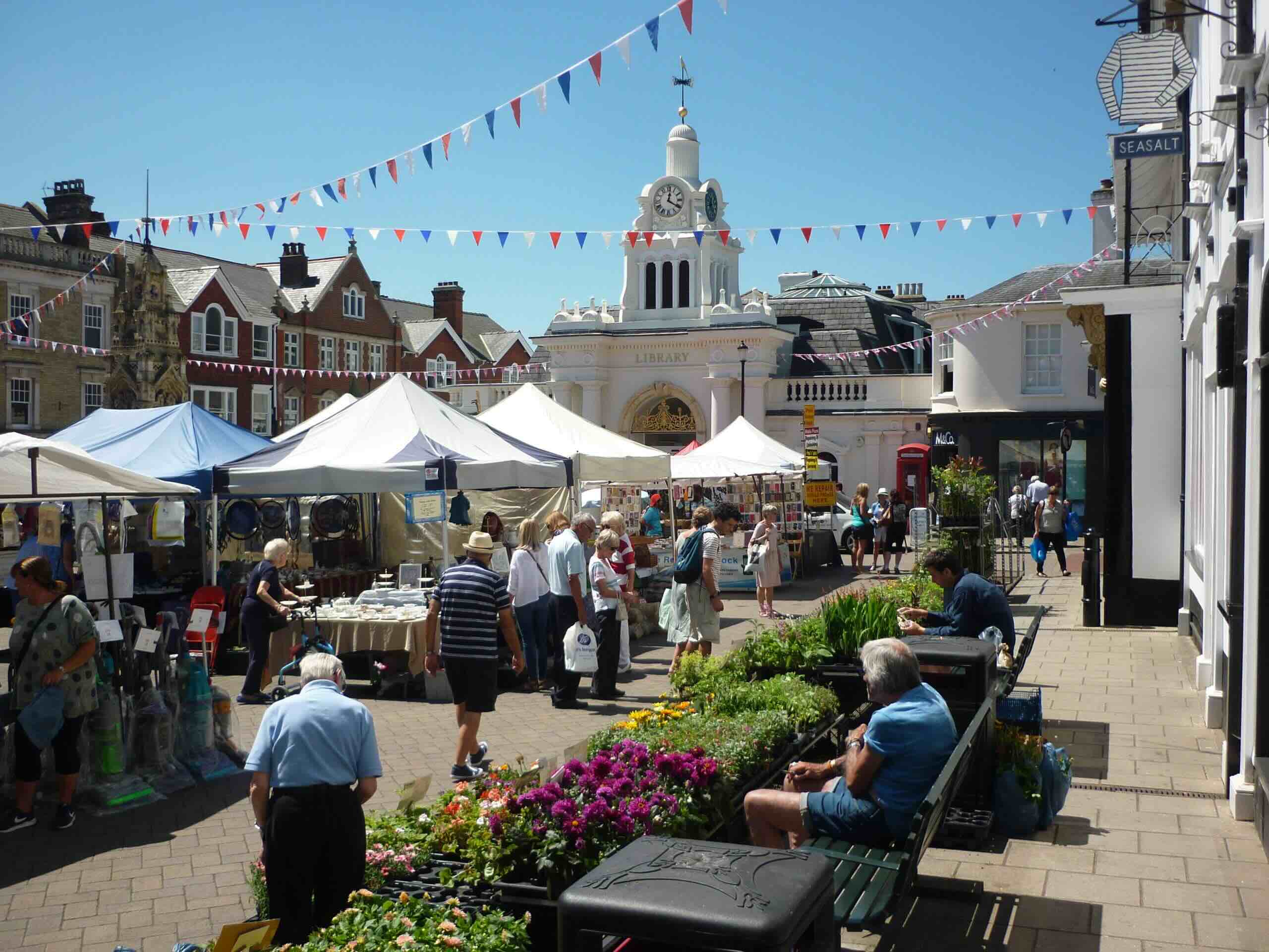 Abbey House Stays Saffron Walden marekt