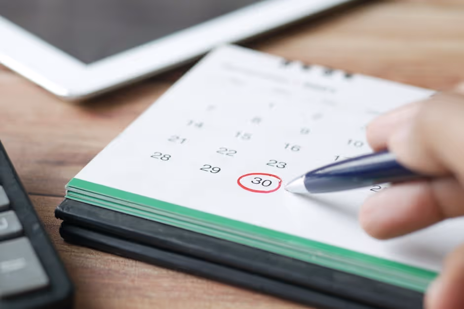 calendar highlighting closing date - hard money lender direct