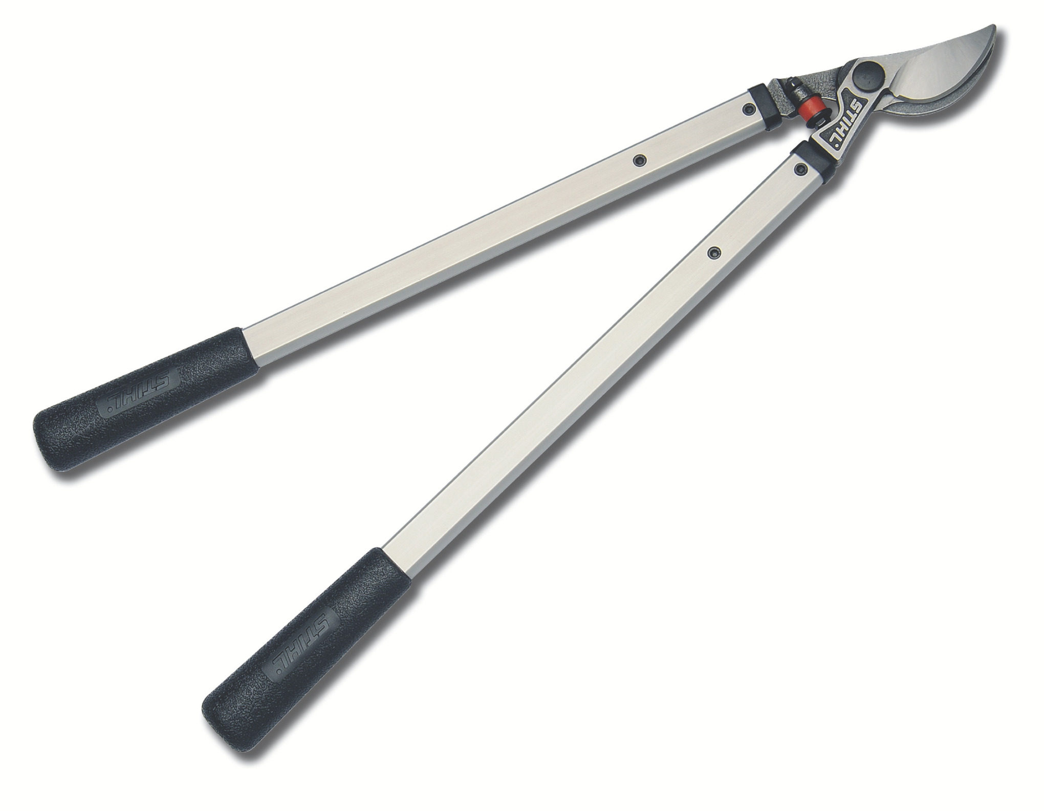 Our most portable lopper with a specially designed cutting head for vines and small branches.