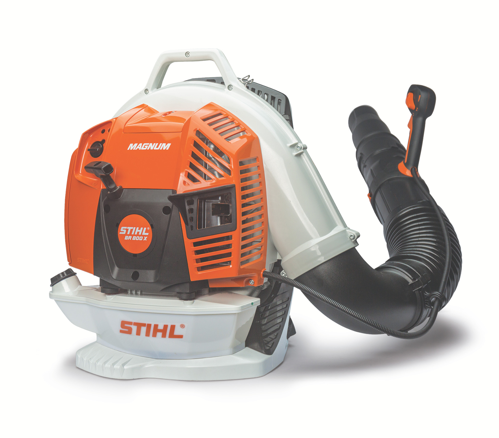 Clear leaves, debris, and more with ease using this powerful commercial backpack blower—a lighter version of the BR 800 C-E MAGNUM®.