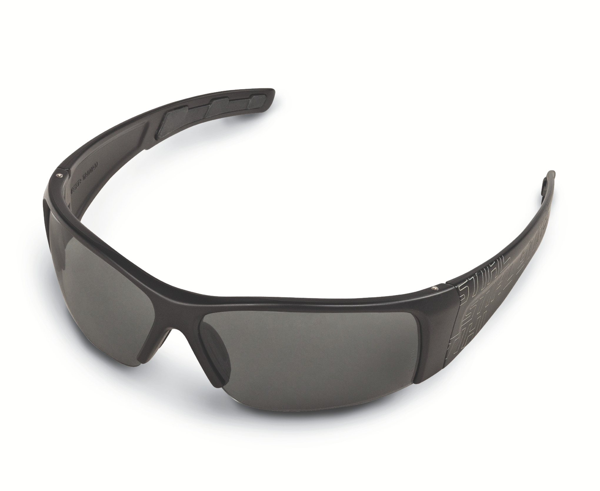 A comfortable protective eyewear option for all face sizes.
