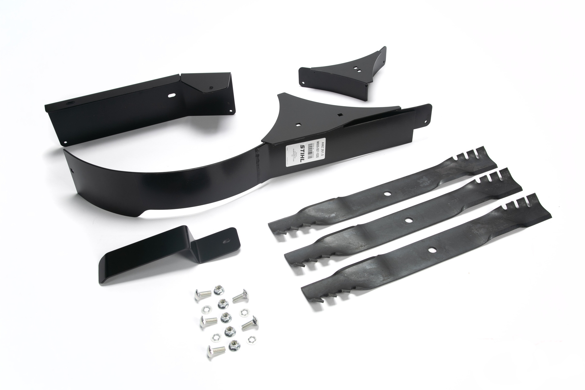 Using the STIHL RZ mulch kit, turn grass clippings into mulch for a healthy yard.