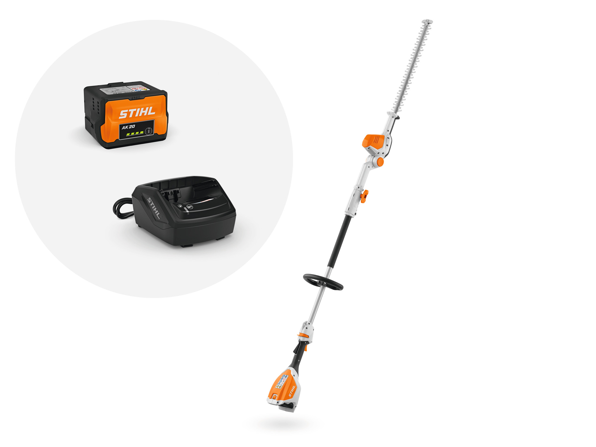 Tackle tall hedges and shrubs like a pro with this extended-reach hedge trimmer with articulating 135° cutting blade.