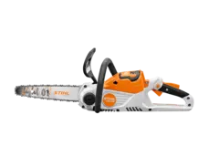 The MSA 70 C-B is the ideal battery-powered chainsaw for homeowners and replaces the MSA 140 C-B. It's a lightweight saw with an ergonomic design that offers users excellent cutting performance.