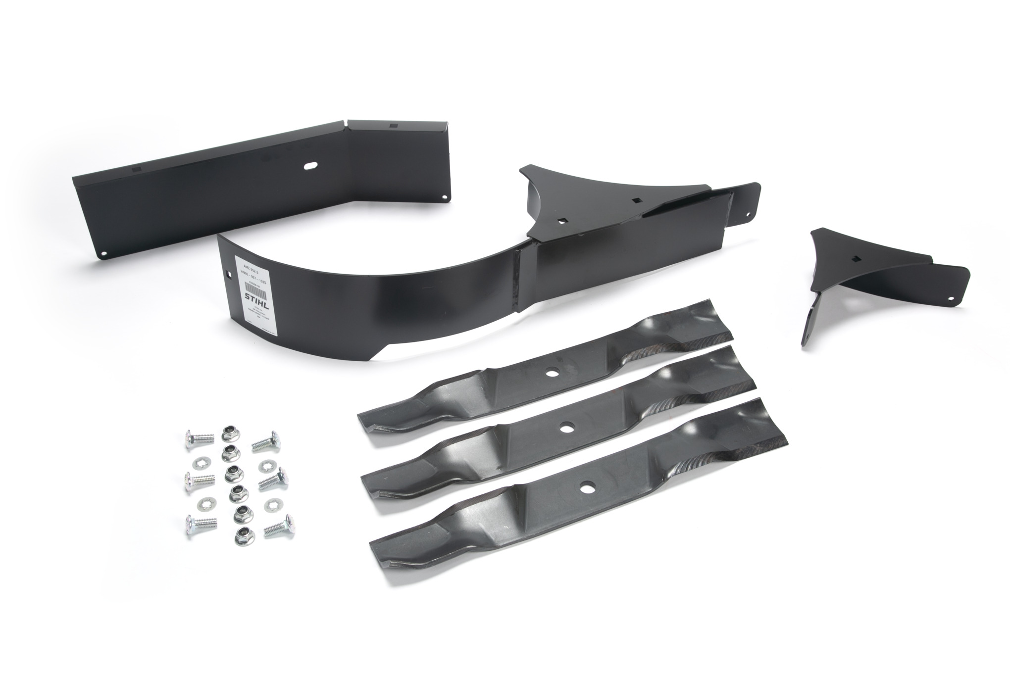 Using the STIHL RZ mulch kit, turn grass clippings into mulch for a healthy yard.