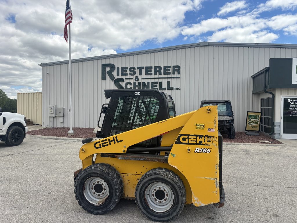 Used Gehl R165 Skid Steers Loaders For Sale | Riesterer & Schnell
