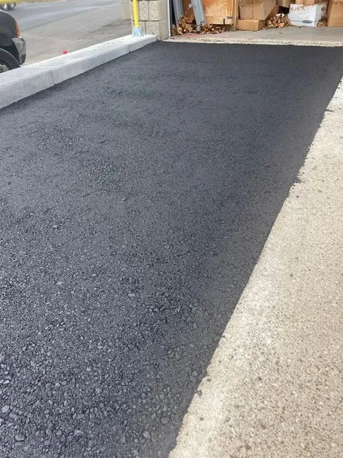 driveway asphalt work