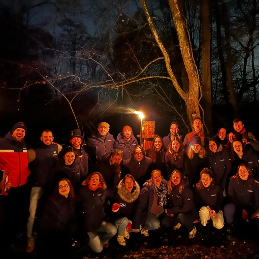Ensemble des membres de l'équipe Coucoo Cabanes