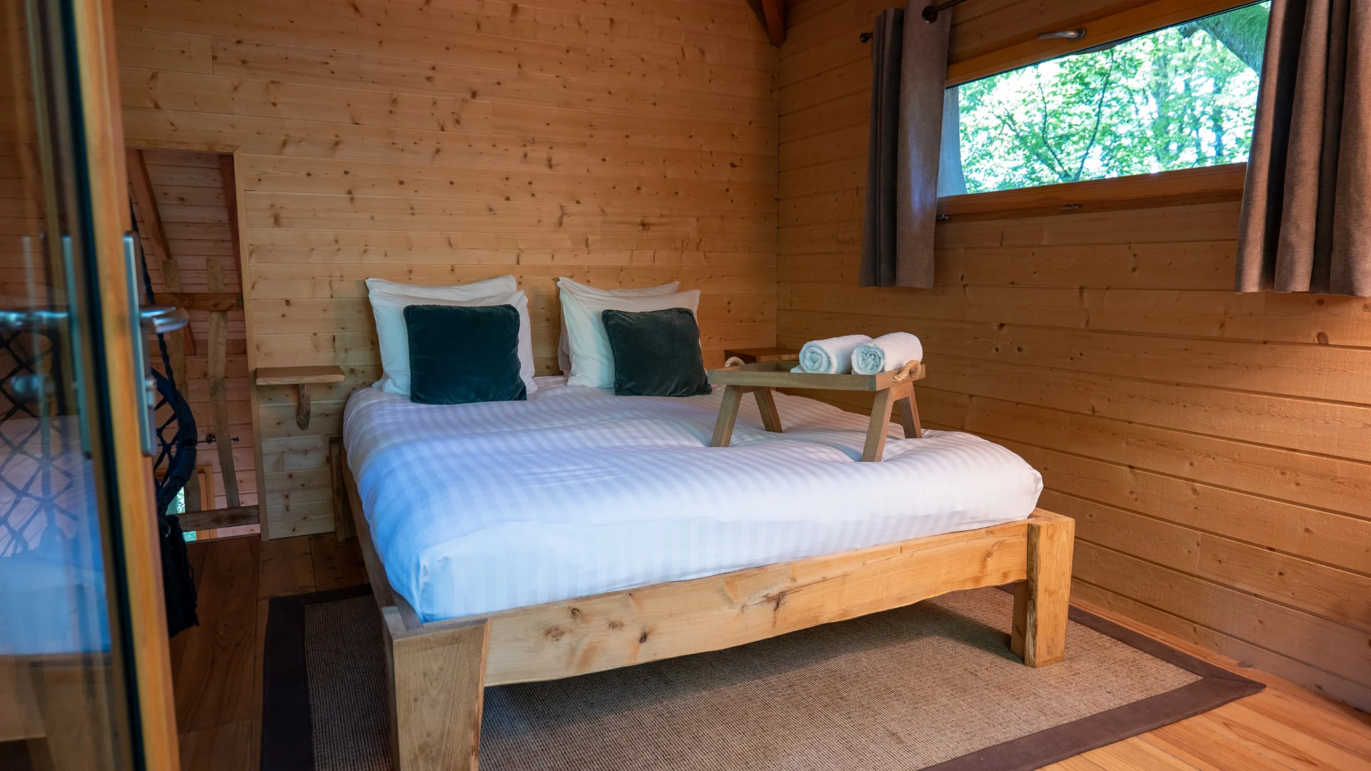 Cabane Spa Cache-Cache @Fullbrightprod 