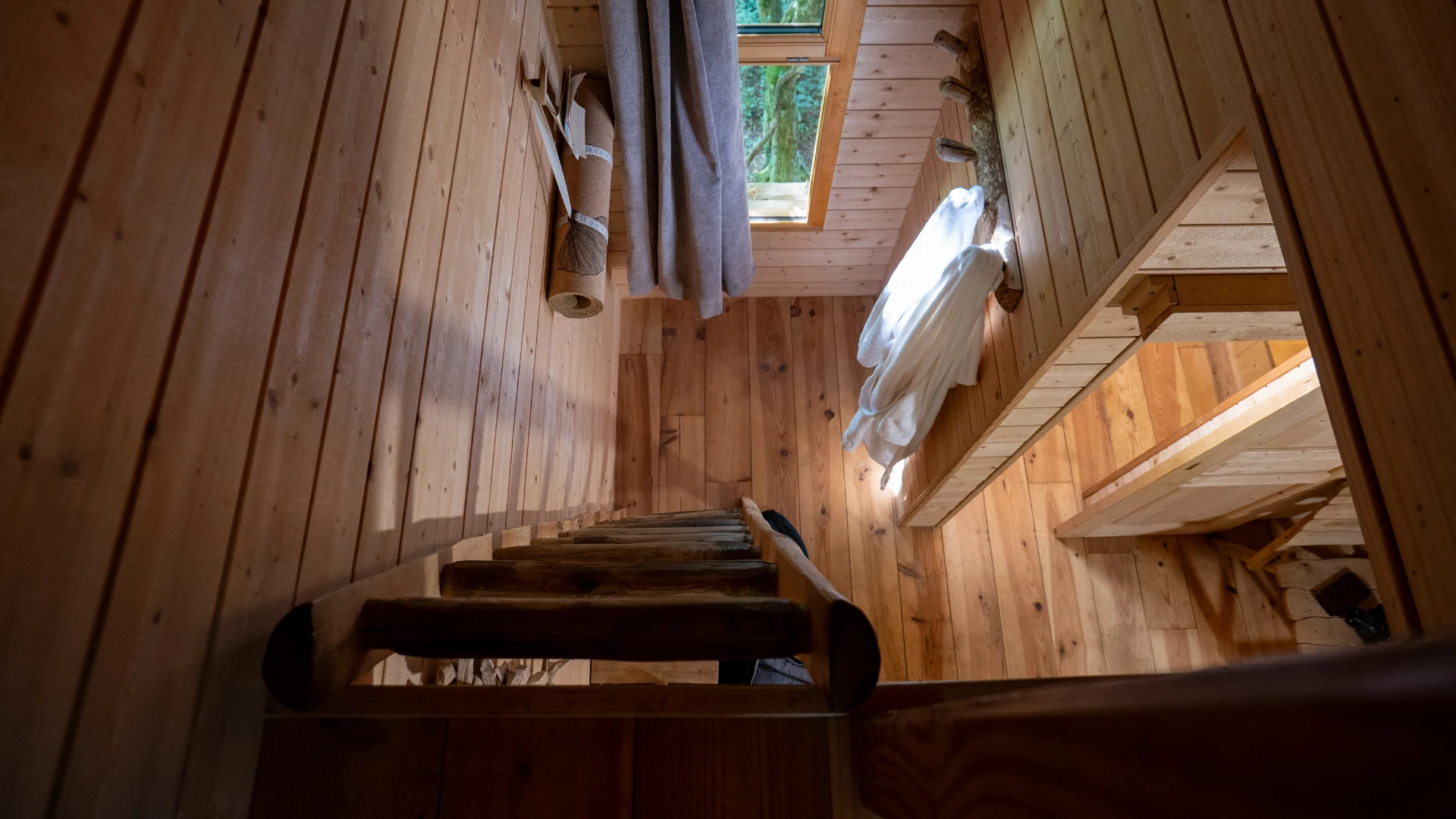 Cabane Spa Cache-Cache @Fullbrightprod 