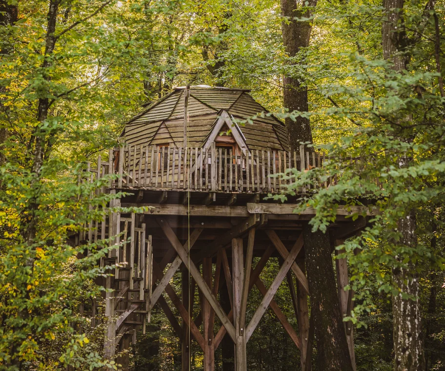 Cabane Enchantée - cabane perchée insolite près de l'Alsace (Territoire de Belfort)