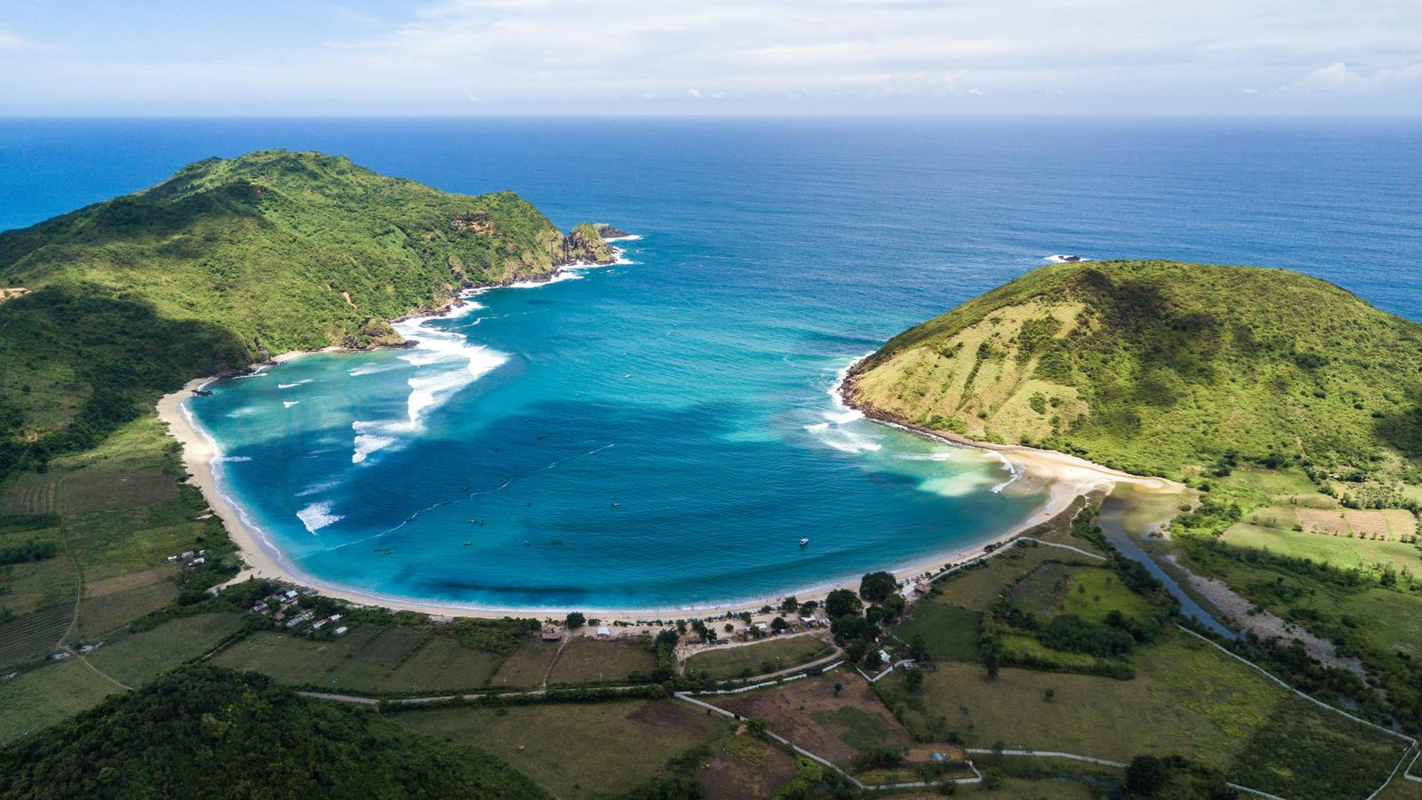 Best Beaches Near Mandala Eco-Resort, South Lombok