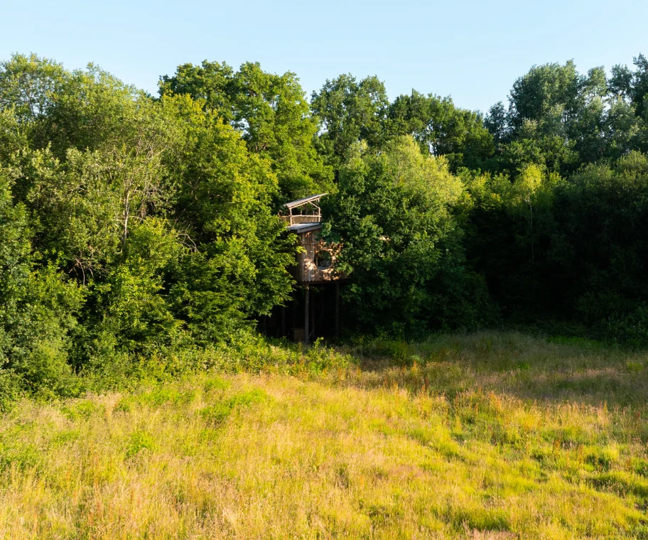 Cabane Spa Ecole Buissonnière Cabanes de La Réserve