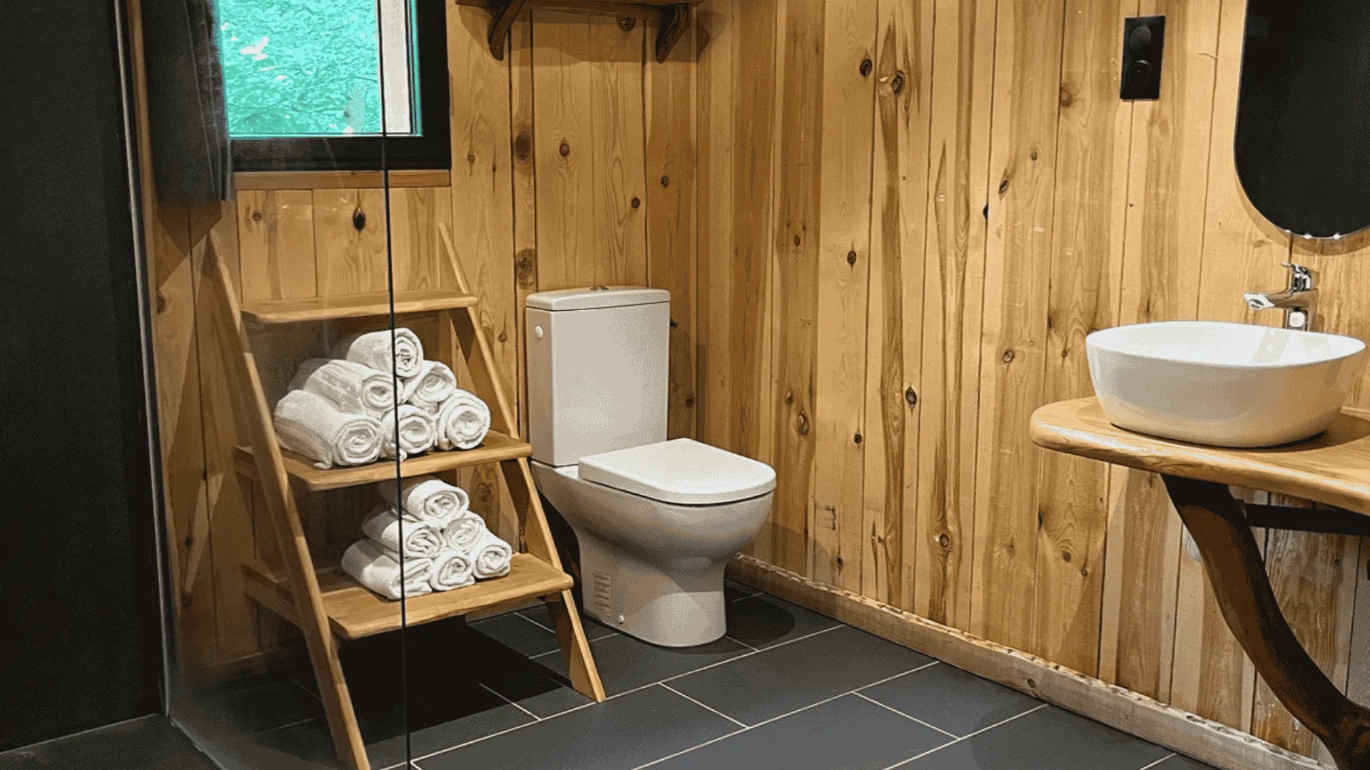Cabane Spa Le Refuge | Cabanes de La RéserveCabane Spa Le Refuge | Cabanes de La Réserve