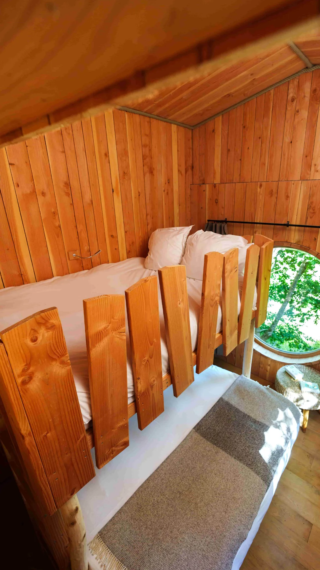 Spa École Buissonnière | Cabanes de la RéserveSpa École Buissonnière | Cabanes de la Réserve