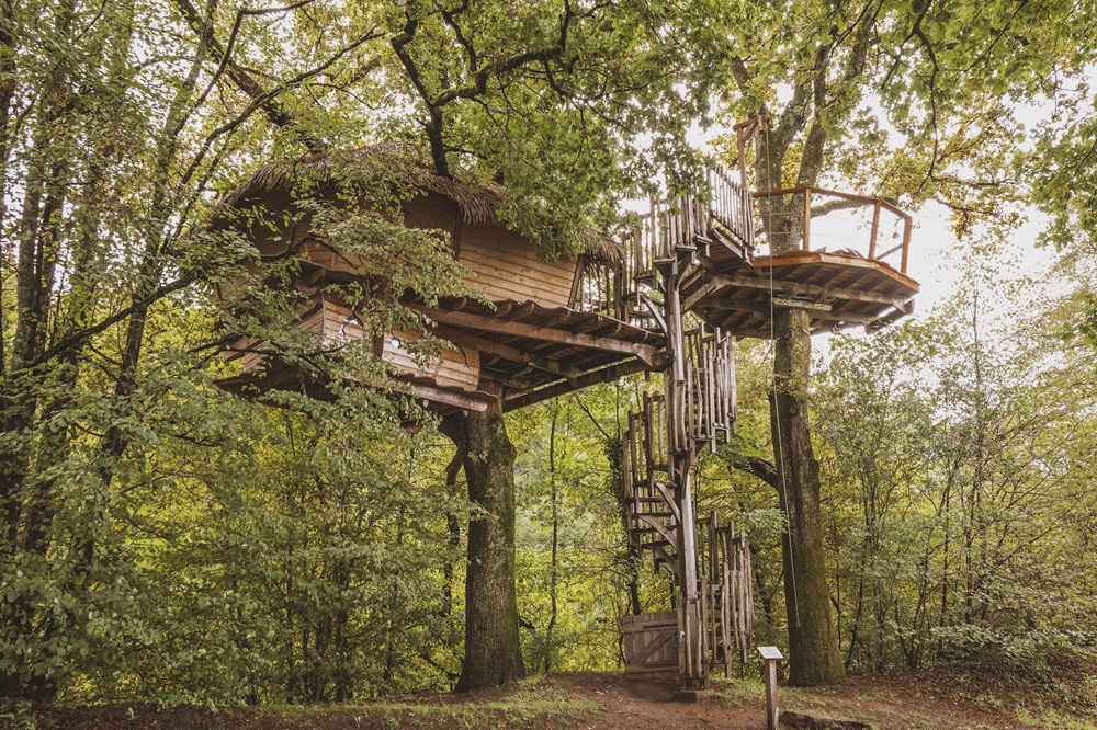 Cabane Dans Les Arbres Atlantide - Famille - Coucoo Cabanes - Cabanes des Grands Lacs