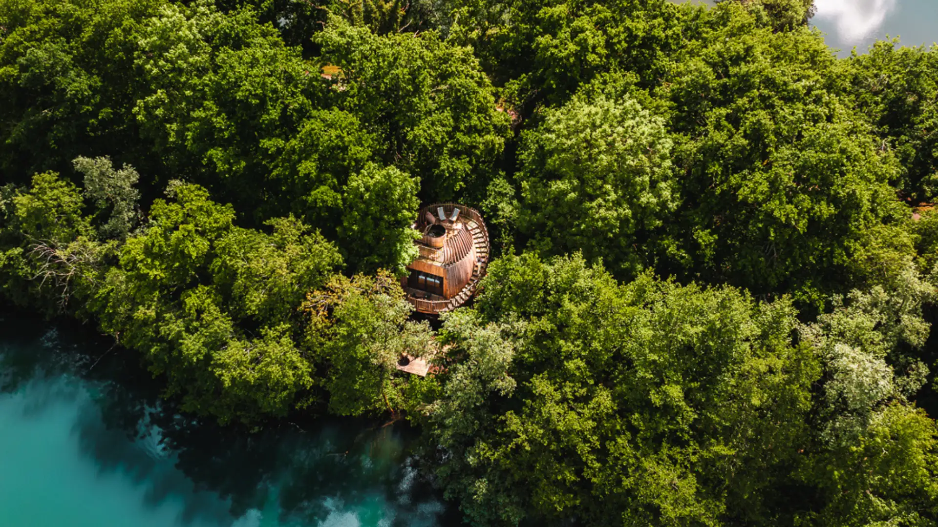 Cabane Spa Australe | Cabanes des Grands Lacs