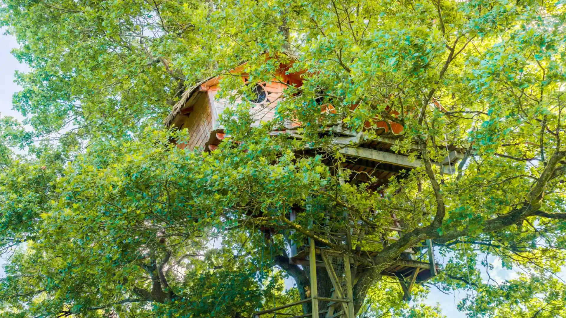 Cabane Infinie | Cabanes Grands Lacs