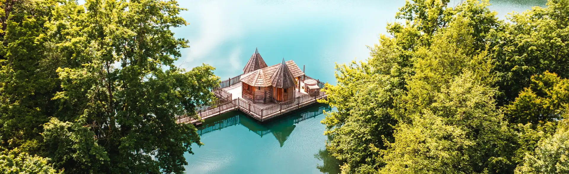 Cabane Spa Château | Cabanes des Grands Lacs | Flottante
