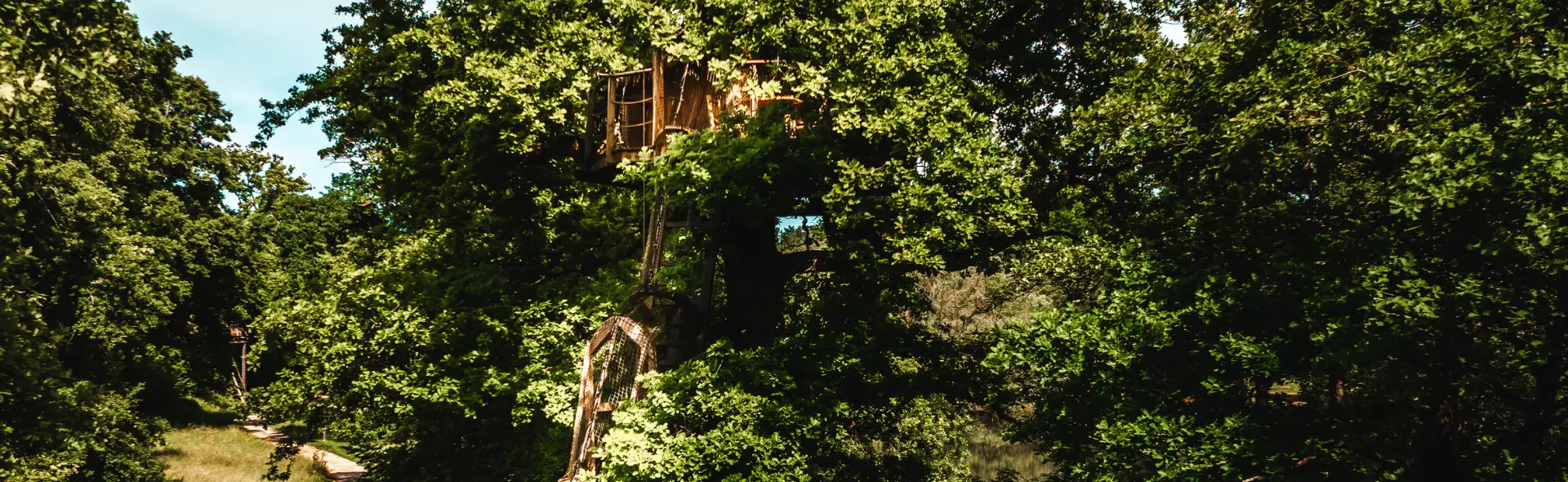 Evasion Cabin | Cabanes des Grands Lacs | Perched