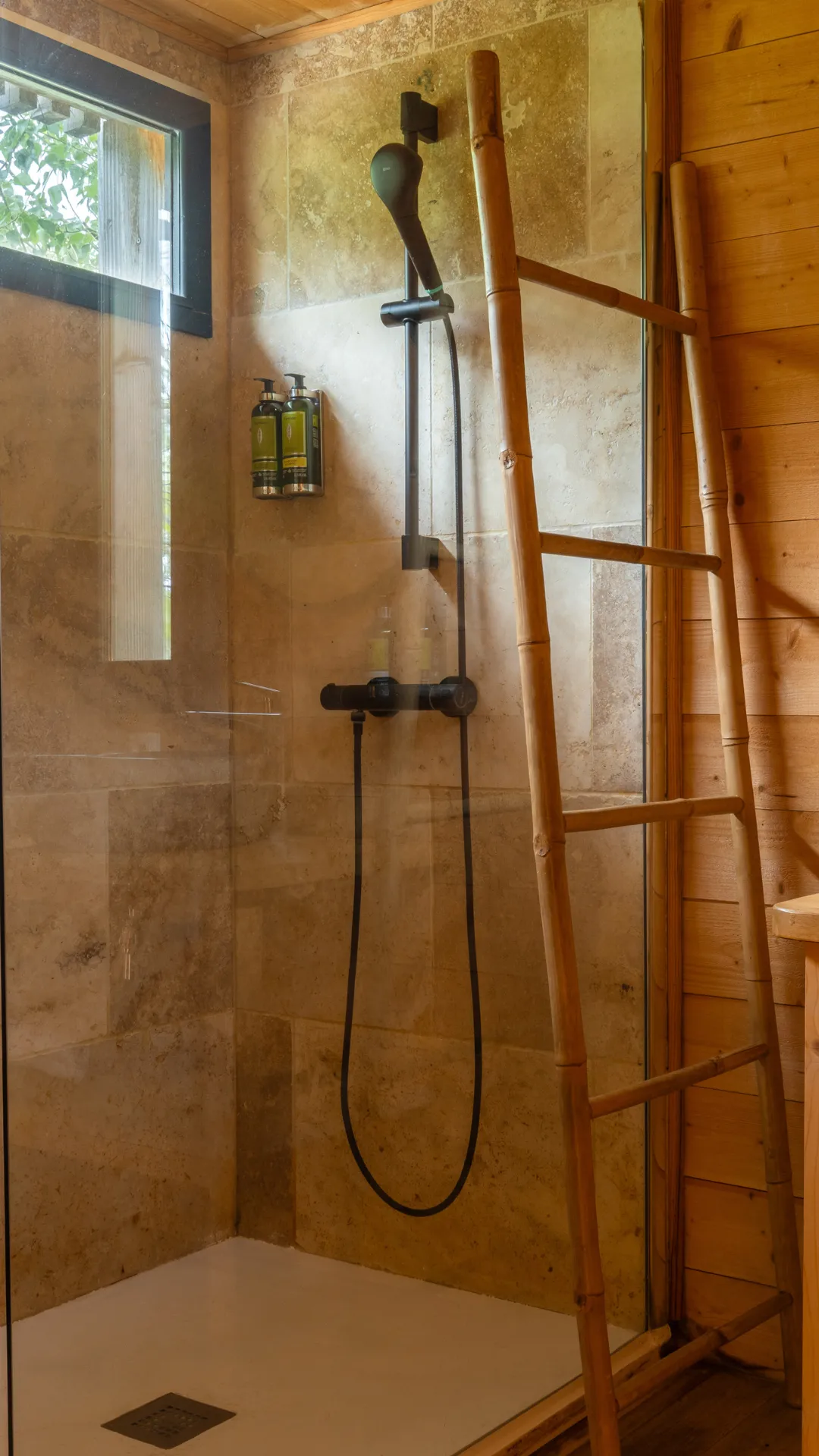 Cabane Spa Innocence | Cabanes des Grands Cépages