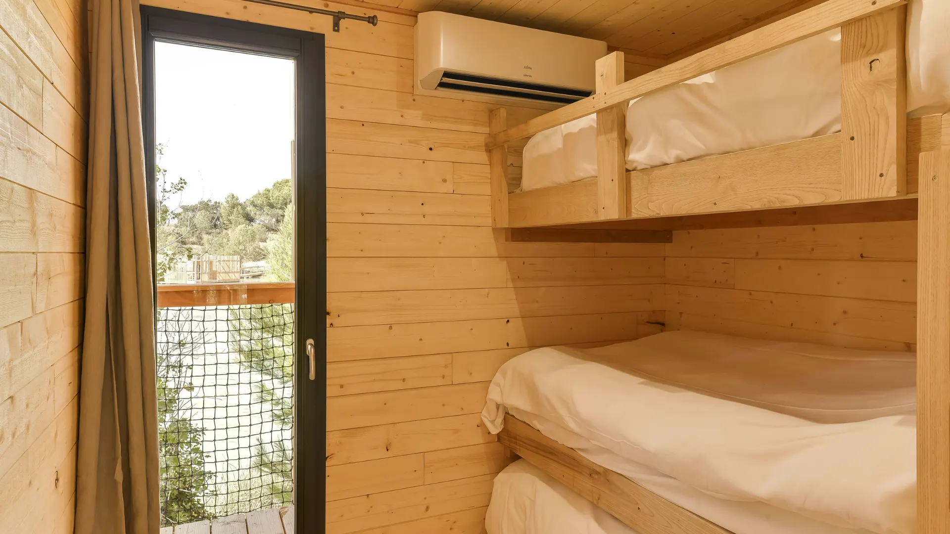 Cabane Spa Provençale Cabanes des Grands Cépages