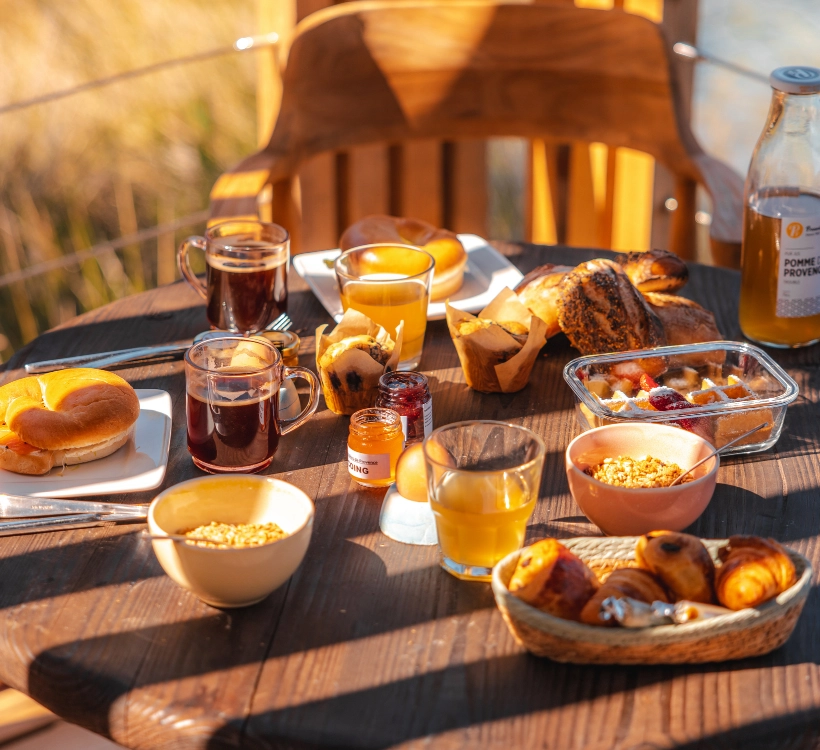 Brunch sur la terrasse @elsa_cyril