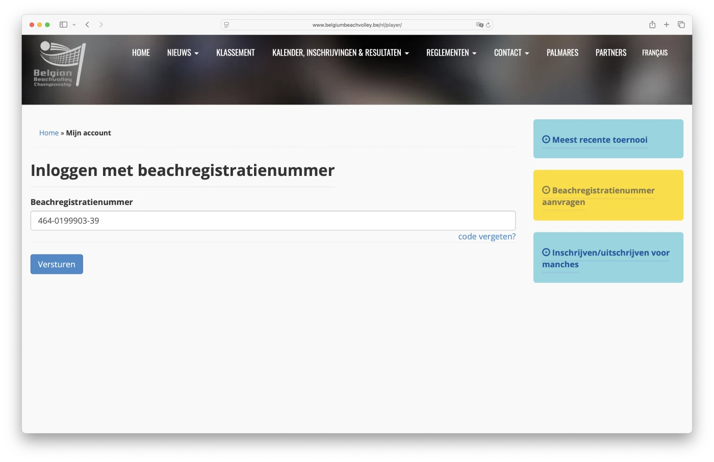 Screenshot van de Belgian Beach Website. Op het scherm kan je zien hoe de gebruiker zijn/haar beachregistratienummer invult in de gebruikersinterface.