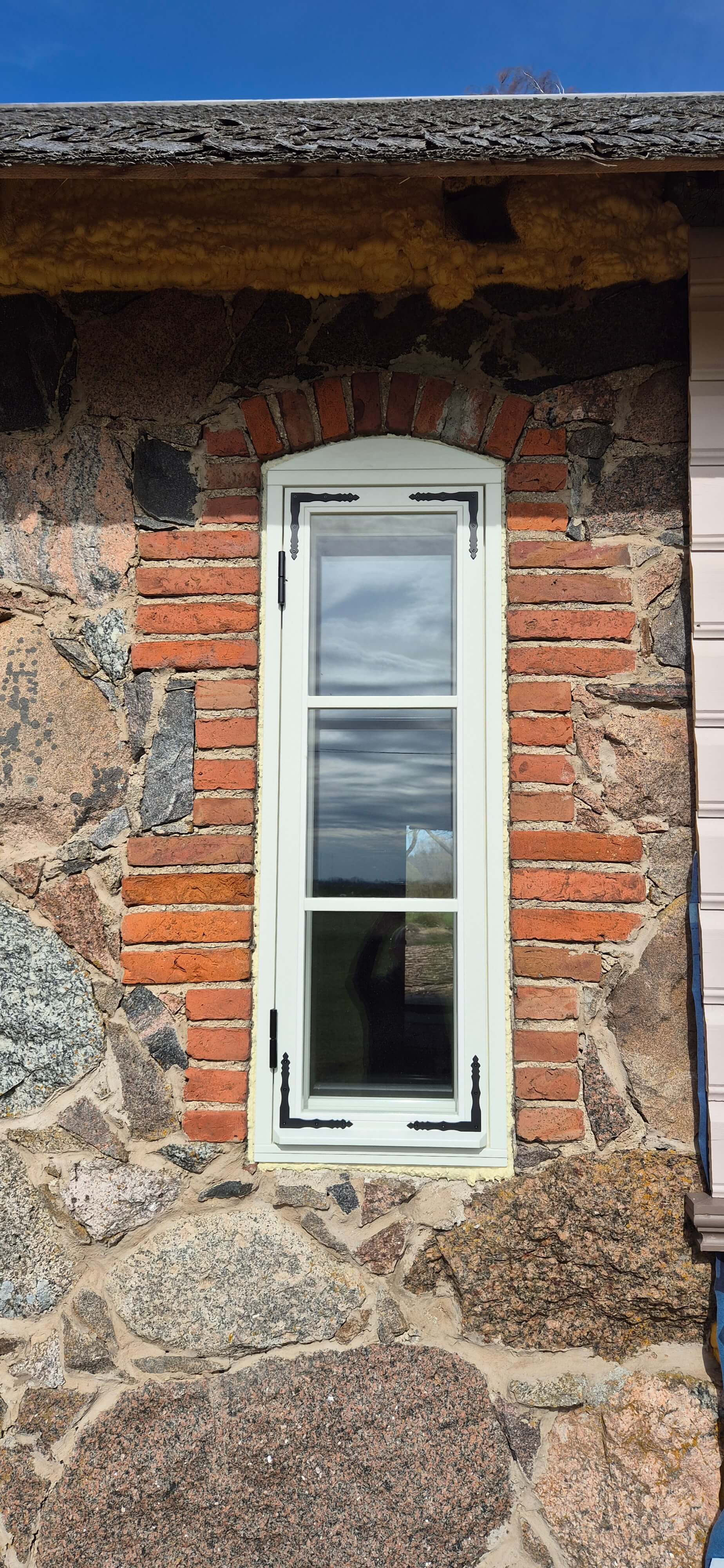 Uste ja akende paigaldus Eestis – Ma Sulle Ehitan OÜ kvaliteetselt teostatud töö.