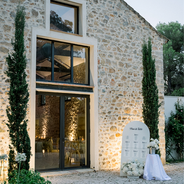 Domaine partenaire de DV TRAITEUR "Chateau de La Cheylane- Traiteur mariage haut de gamme