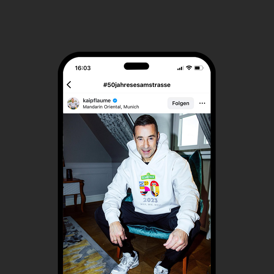 Instagram-Post mit  Influencer zum 50-jährigen Jubiläum der Sesamstraße.