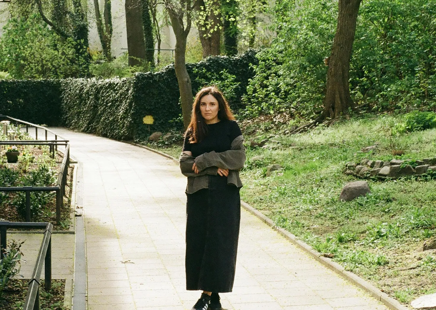 girl on path signaling peace in coaching for entrepreneurs