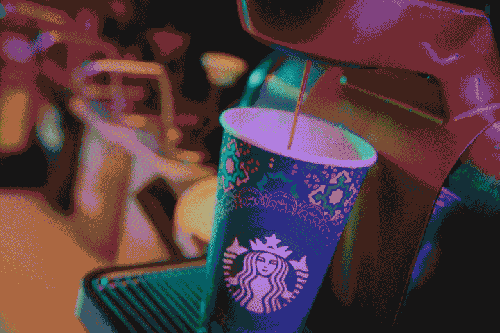 Projects page GIF thumbnail, colored, Starbucks Ad, Ramadan 2025 campaign, GIF.