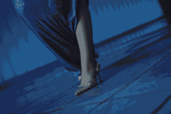 Projects page GIF thumbnail, colored, Aldot Ad, Aldo x Myriam Fares campaign, GIF.
