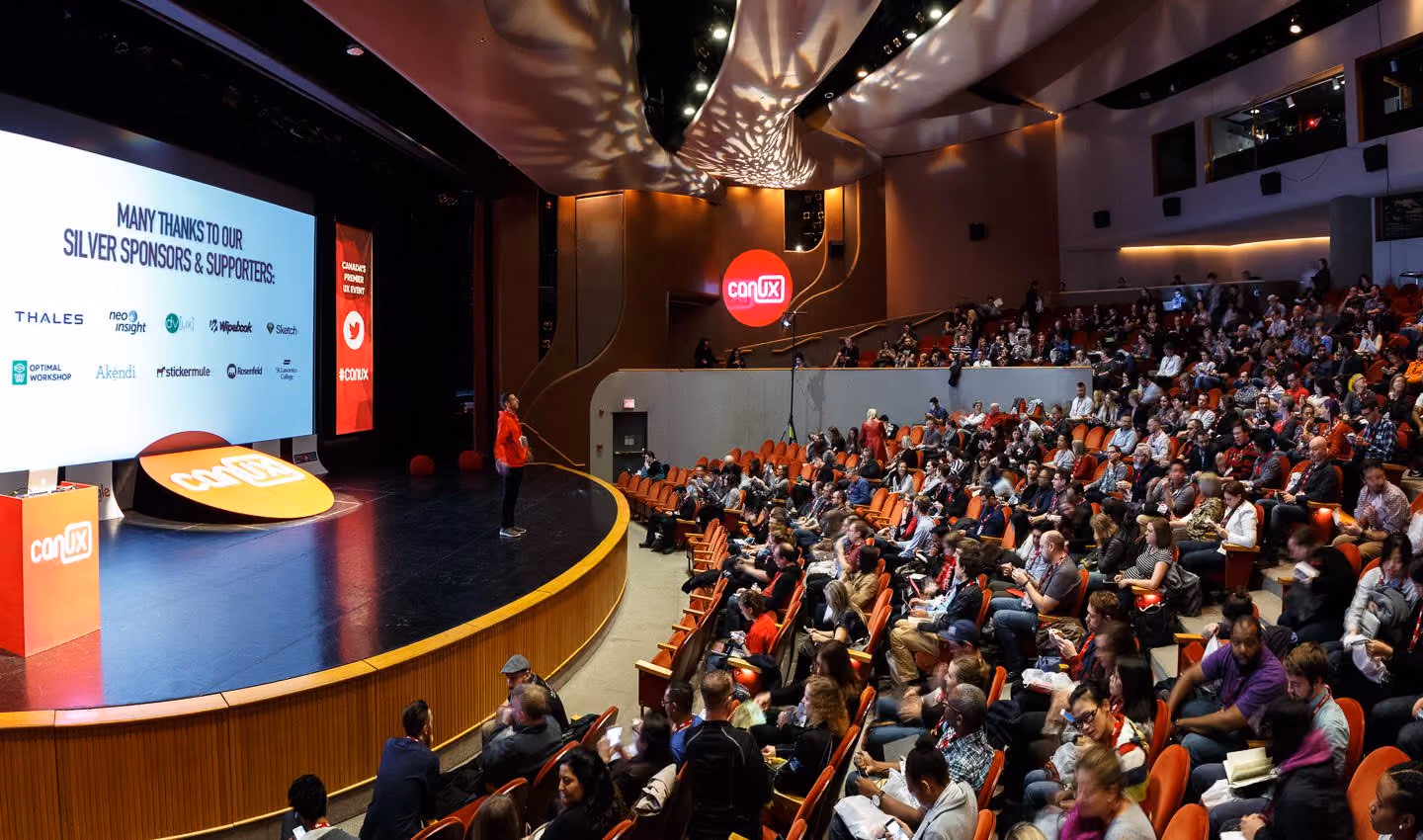 The crowd at CanUX settling in for the start of the conference.