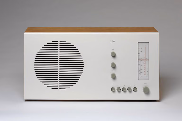 A radio by industrial designer Dieter Rams.