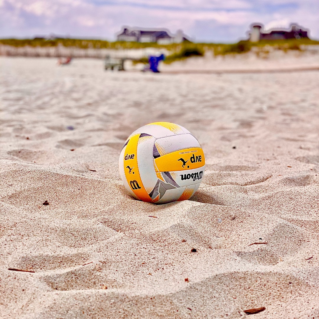 What Is a Carry in Volleyball? Rules, Examples, and Referee Calls