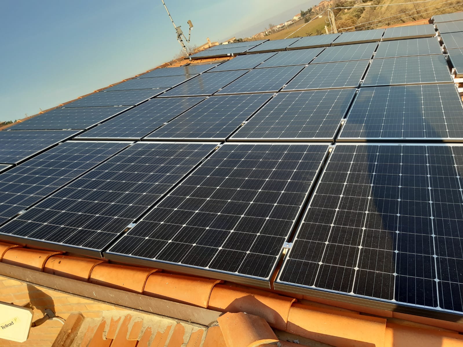 fotovoltaico pesarourbino - marche