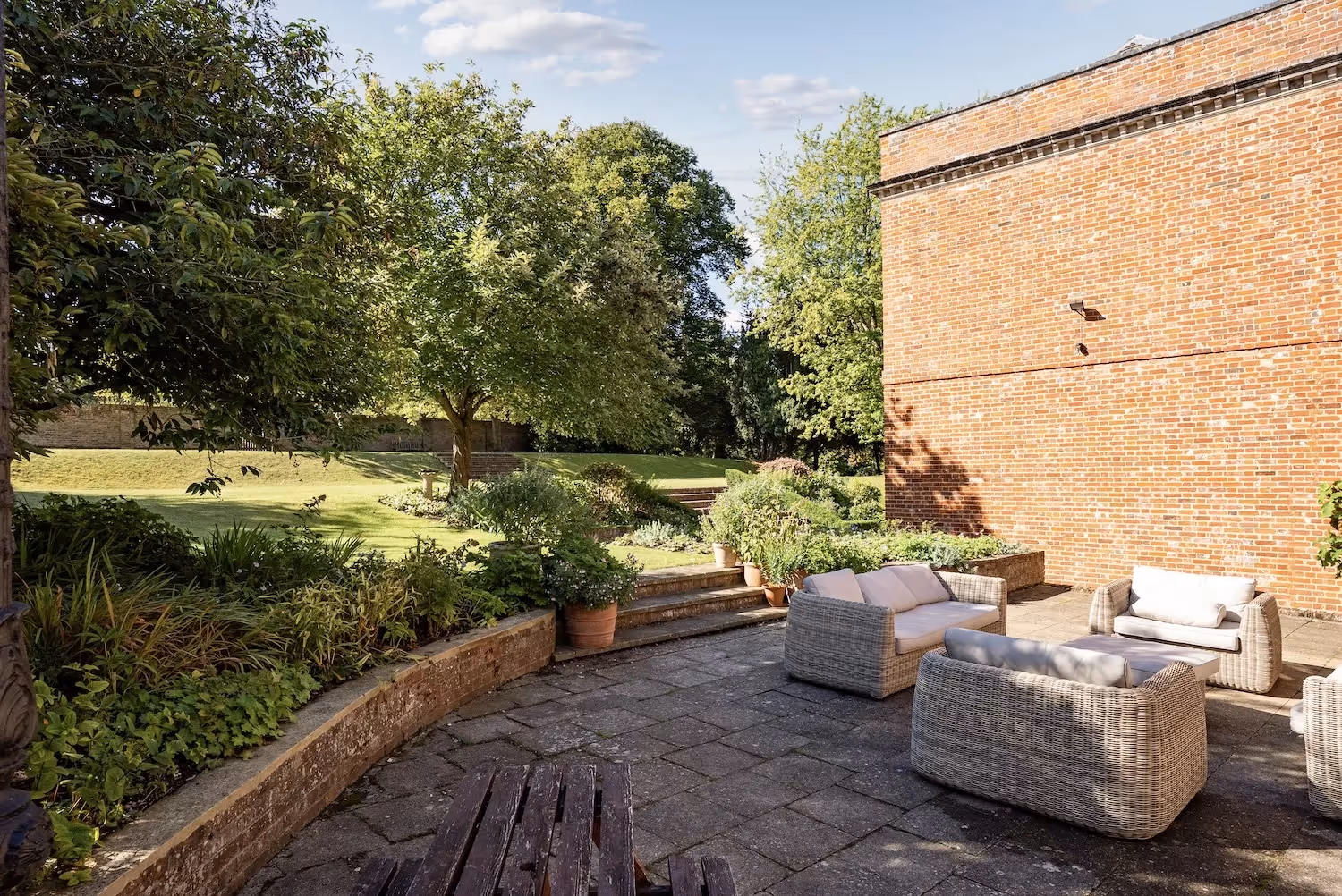 Abbey House Stays Ltd