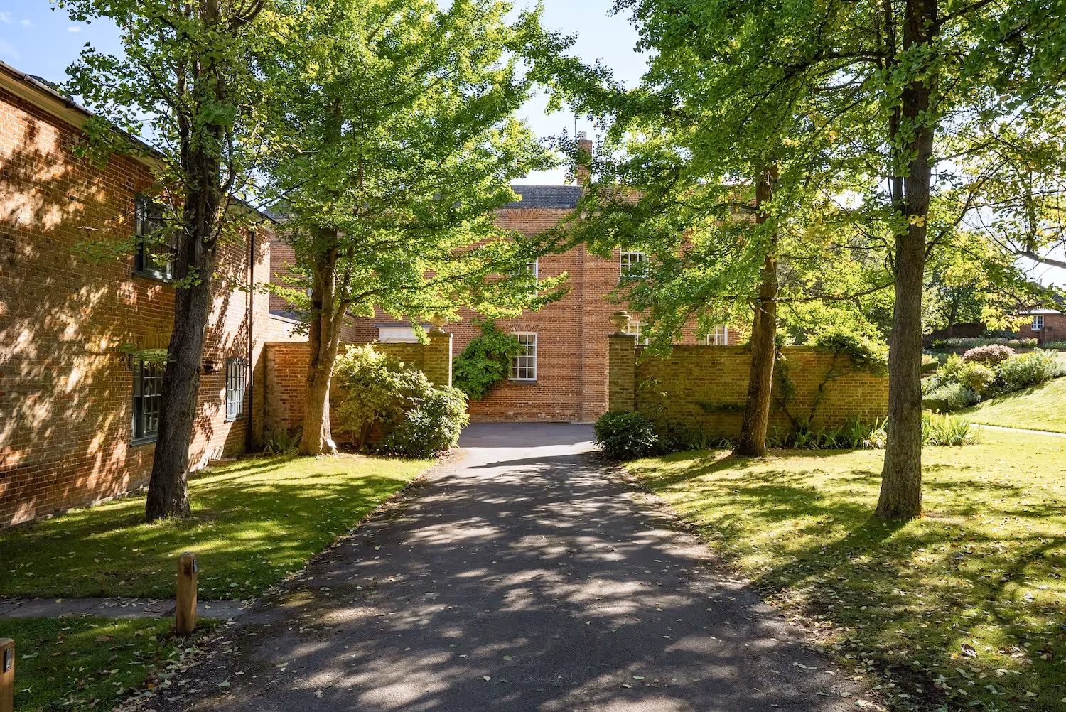 Abbey House Stays Ltd