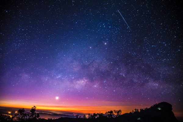 Great Barrier Island Skygazing under a starry night sky
