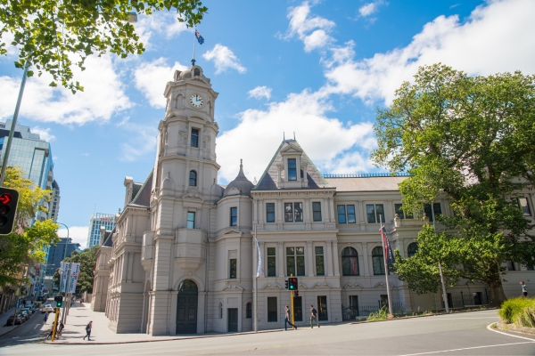 Auckland Art Gallery Toi o Tamaki exterior