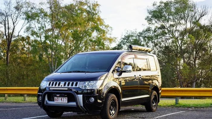 D5 4WD Camper
